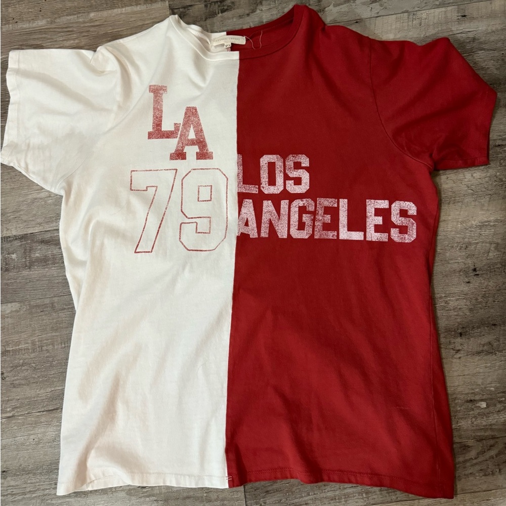 Los Angeles Graphic Tee
